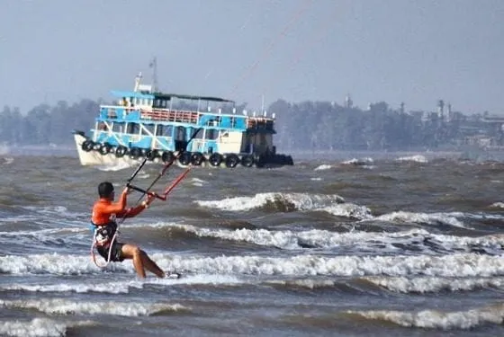 kite surfing in india kite surfing in india