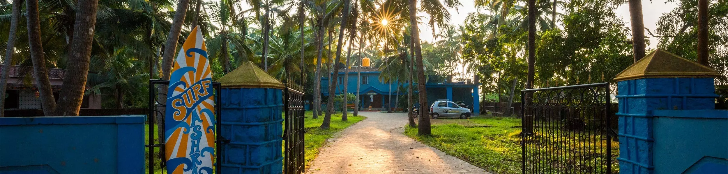 ashram-surf-retreat-banner